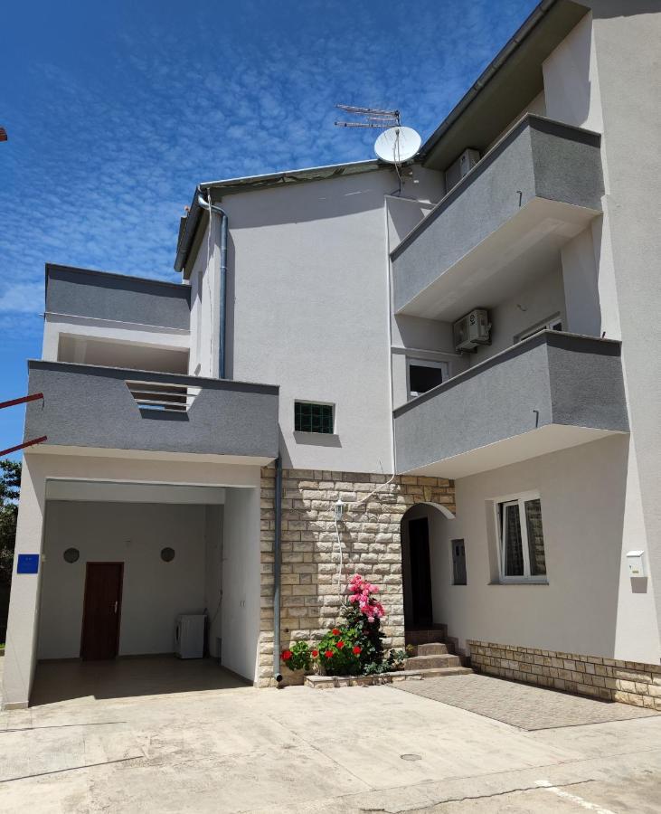 Apartment Maria Zadar Exteriör bild